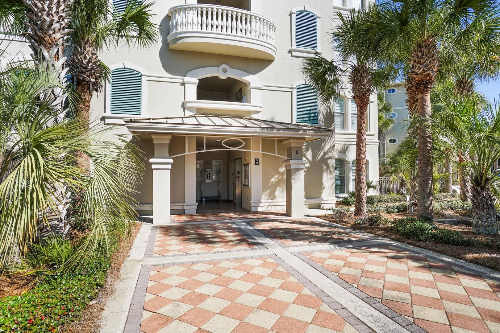 Seacrest Residence - Image 32