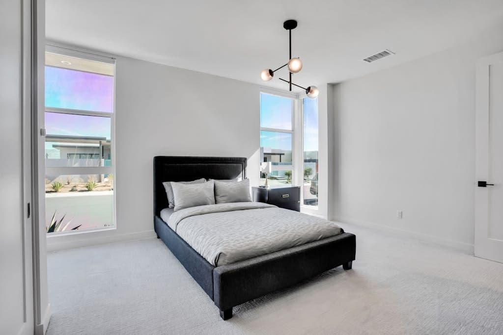 Majestic Mountain View - Image 23