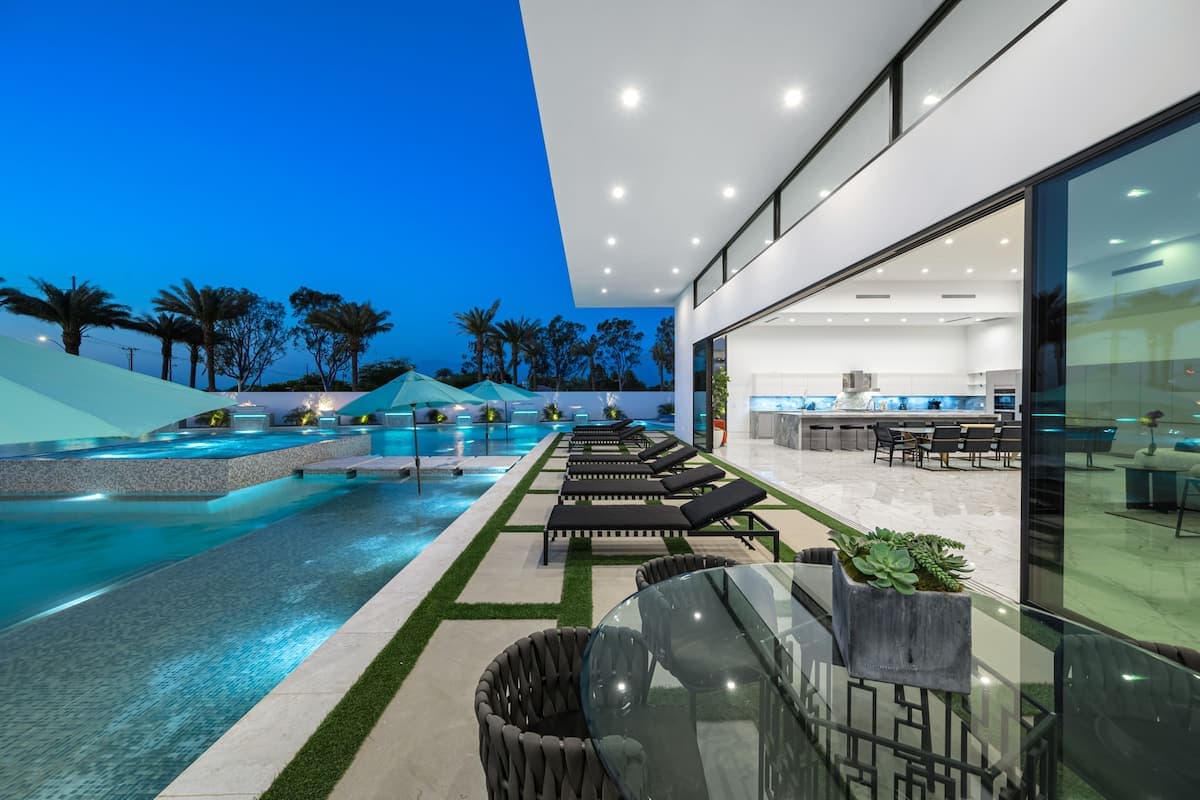 Bravo Villa #10 - Image 76