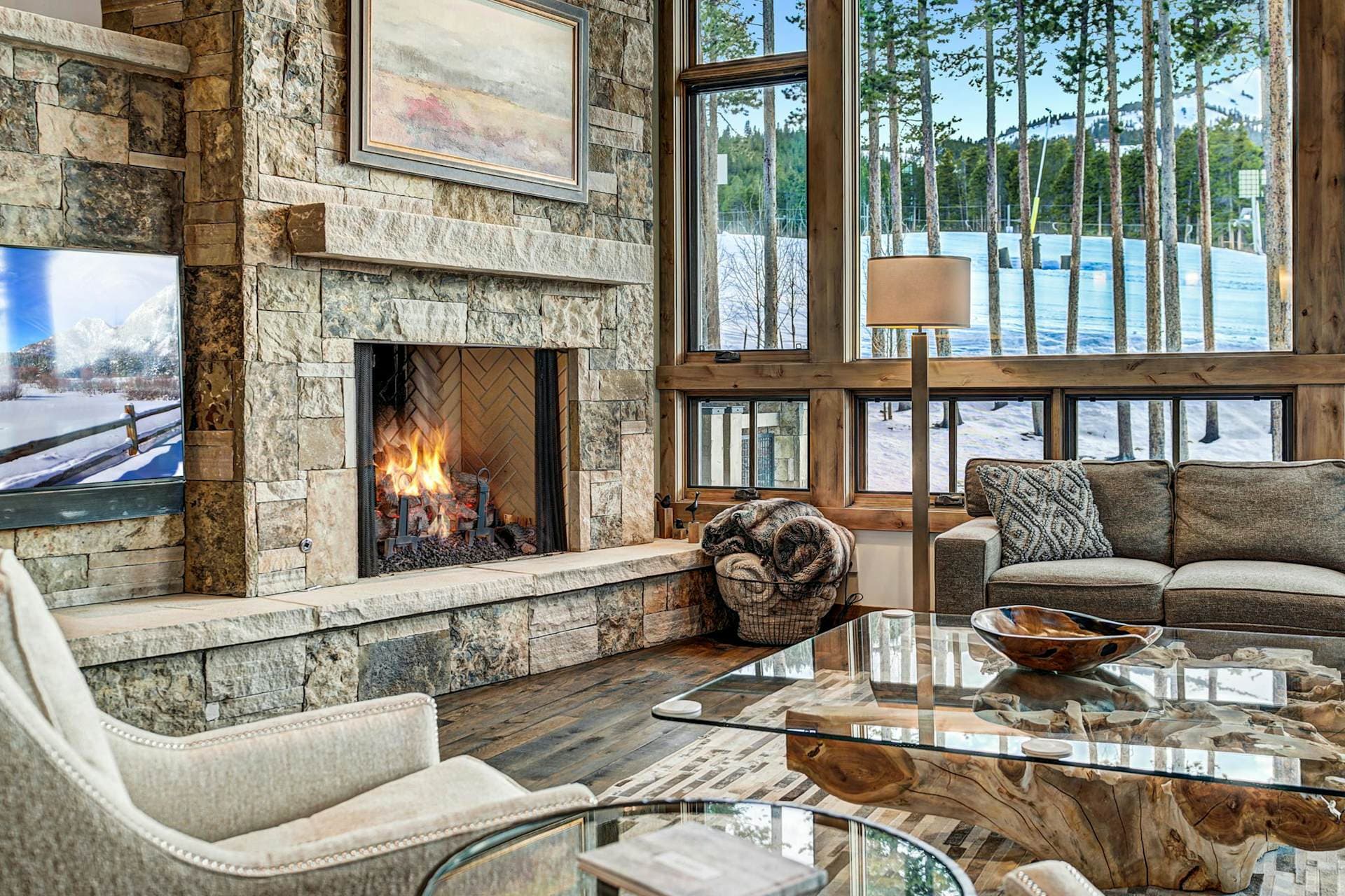 Skiers Palace - Image 6