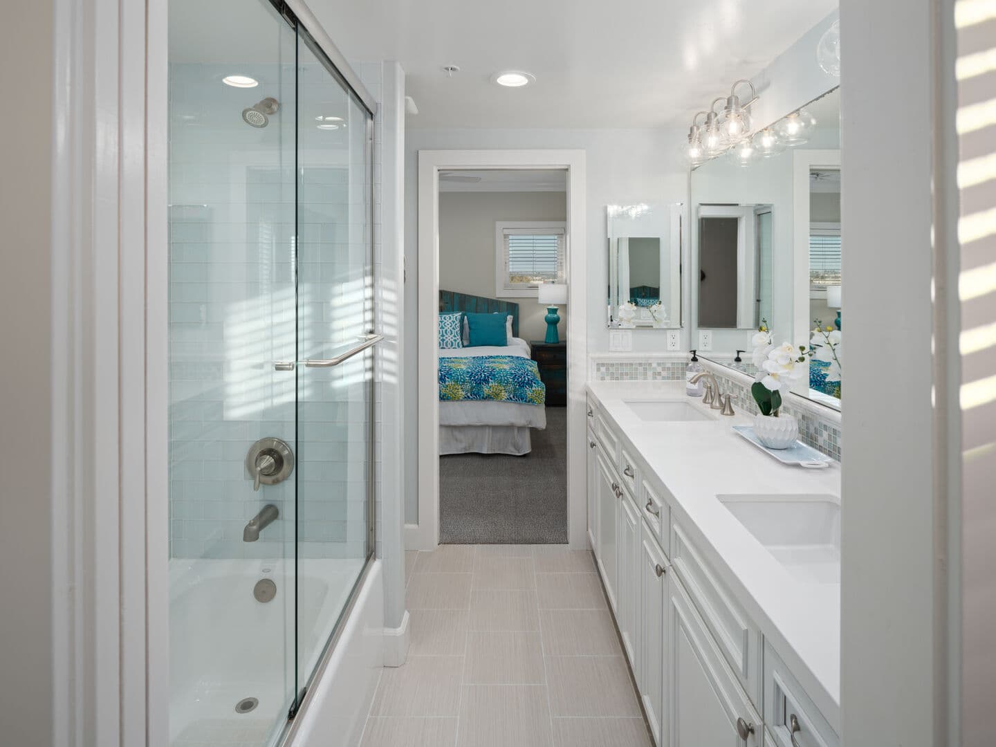 Oceanfront San Juan Penthouse - Image 19