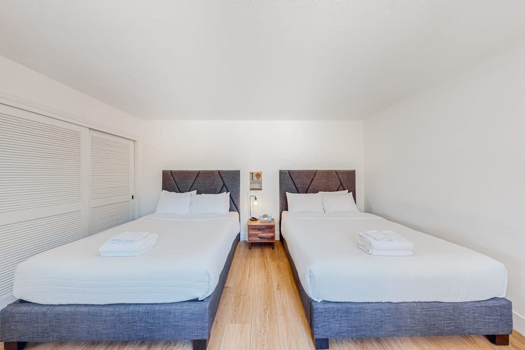 Sunshine Time - Image 21