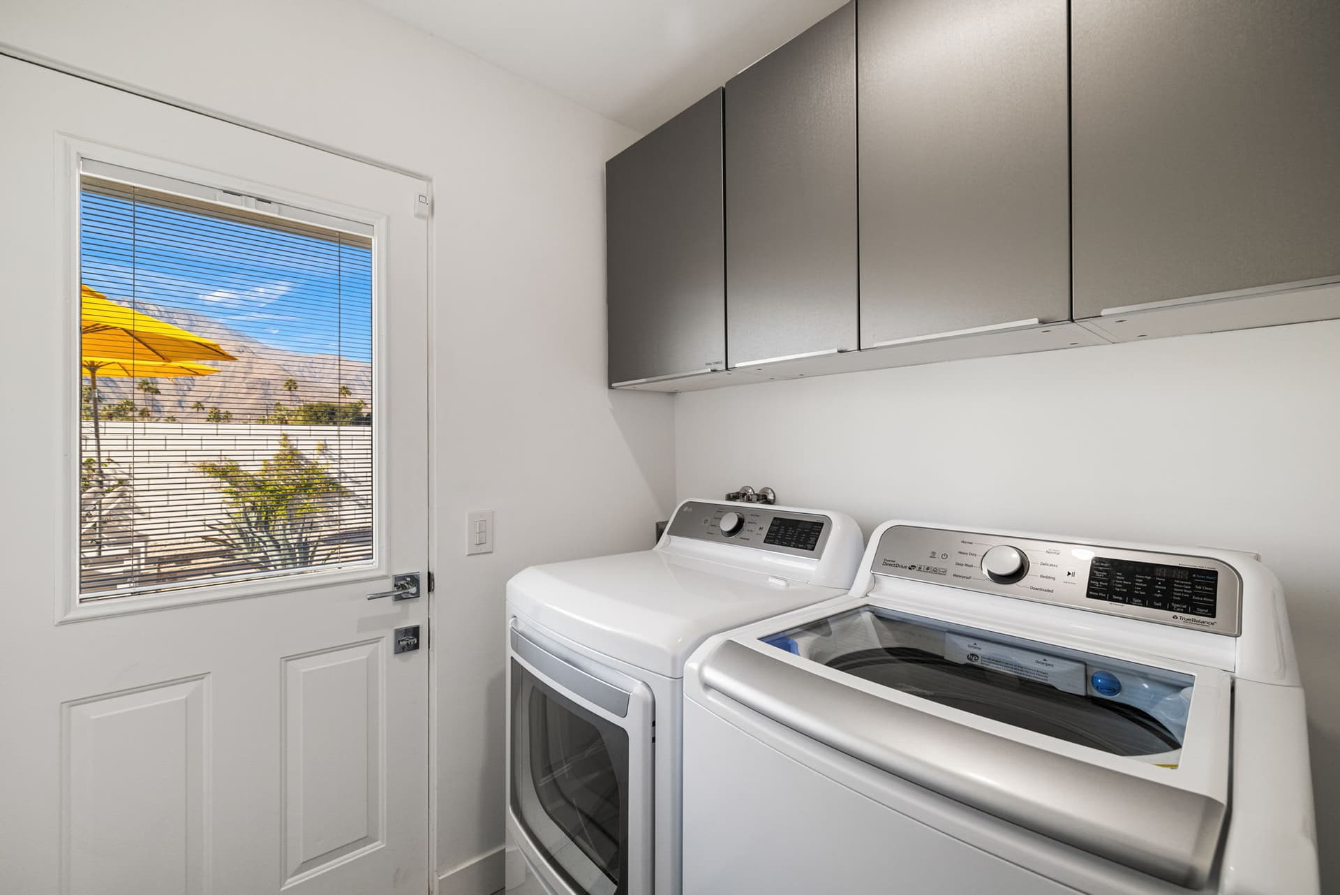 Casa del Sol in Palm Springs - Image 33