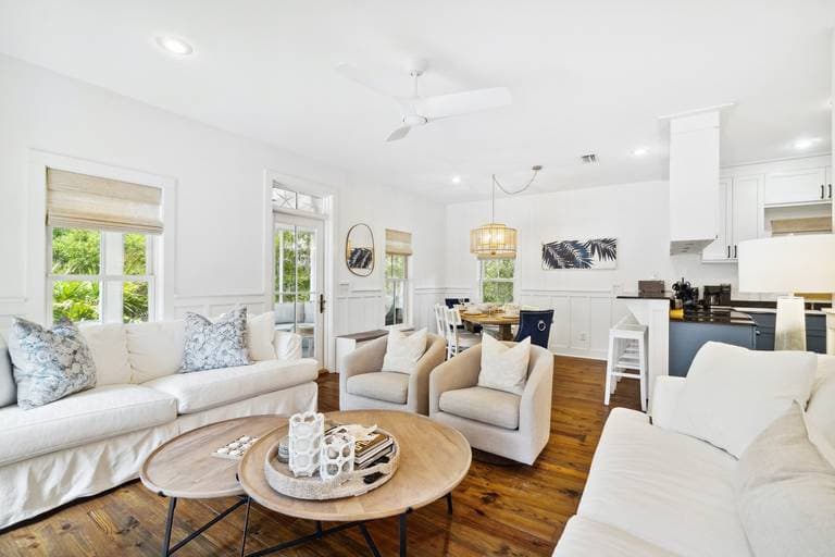 Suite Escape - Image 7