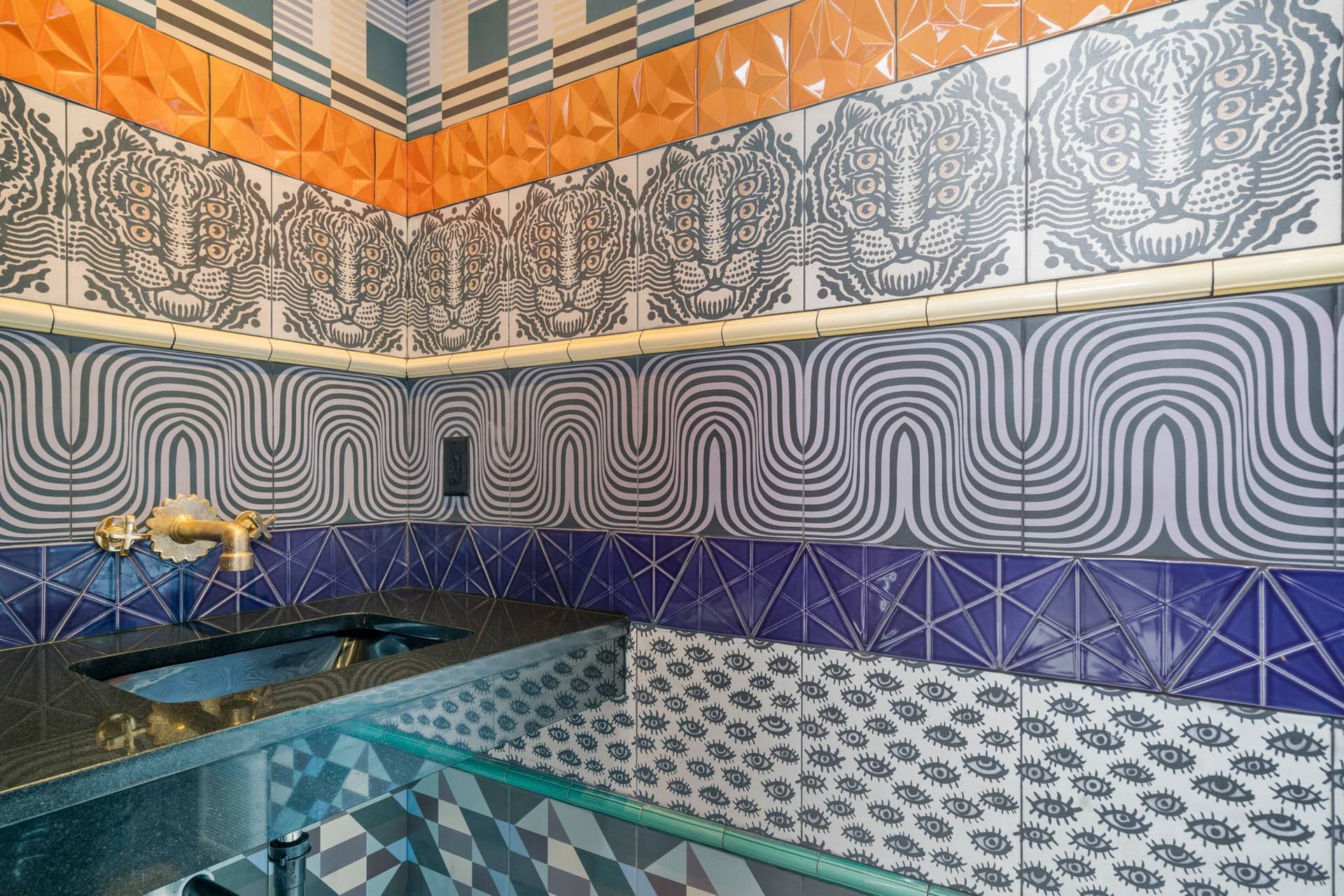 Starburst Estate - Image 31