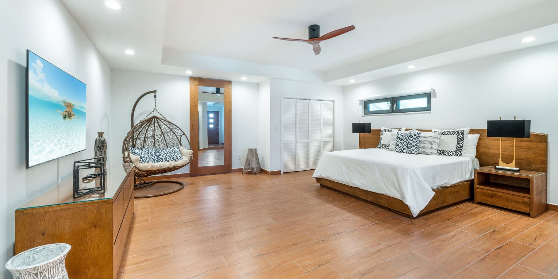 Timeless Paradise - Image 29