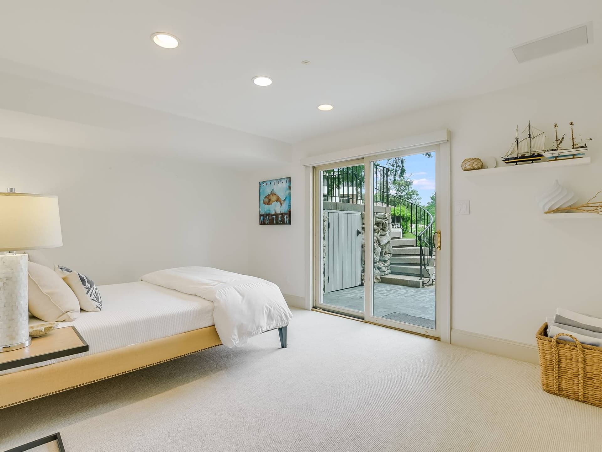 Manor on Lake Austin - Image 46