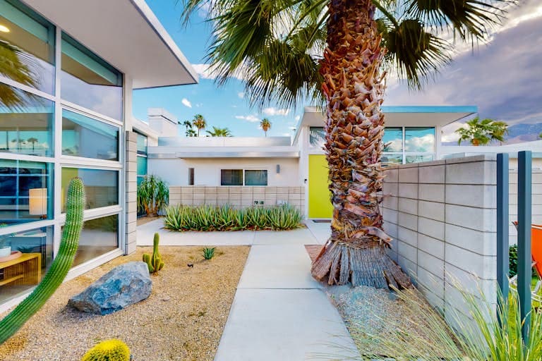 Cerritos Style - Image 20