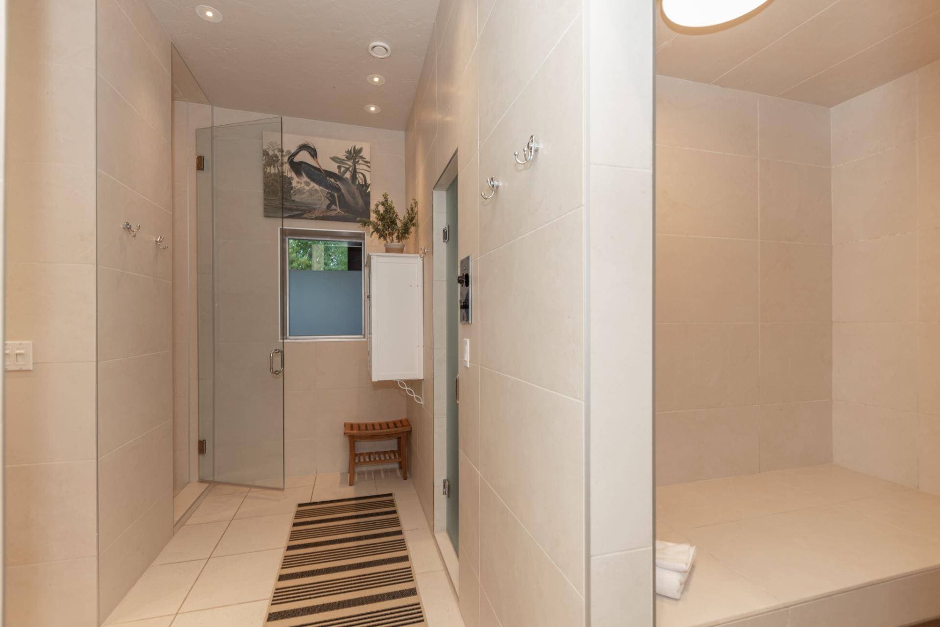 Modern Ski Home - Image 25