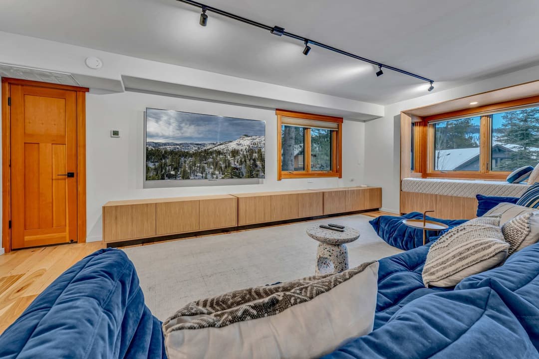 Stunning Mountain Gem - Image 28