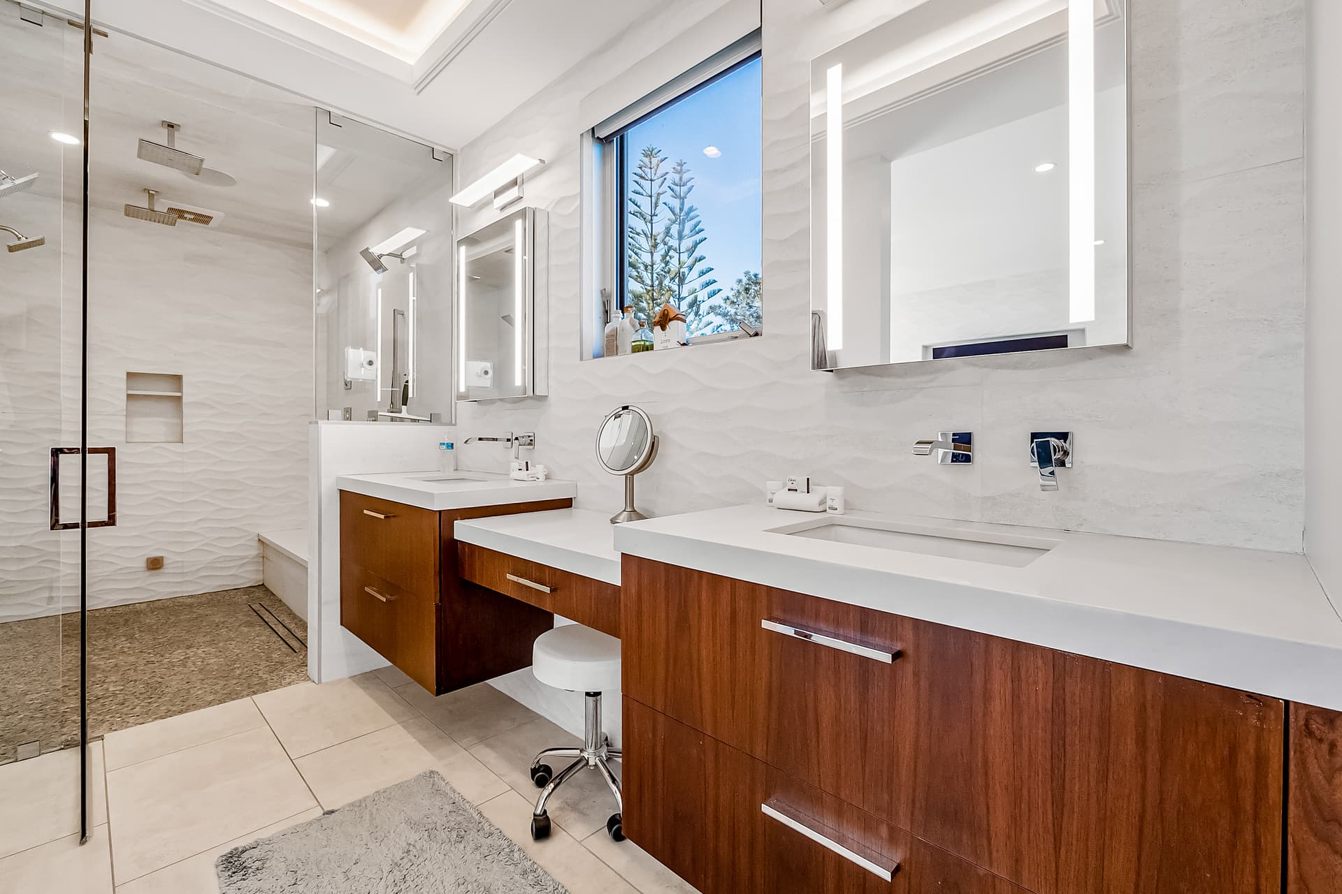 Del Mar Dreams - Image 18