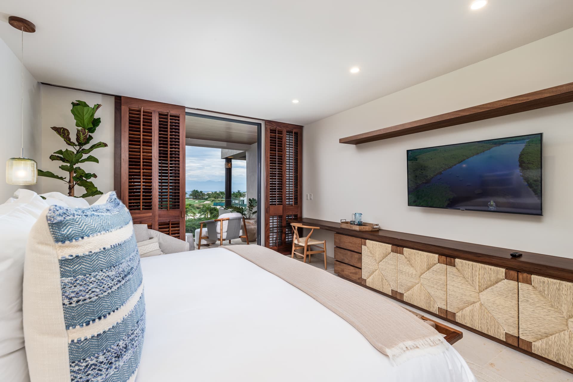 Tau Residences #621 - Image 16