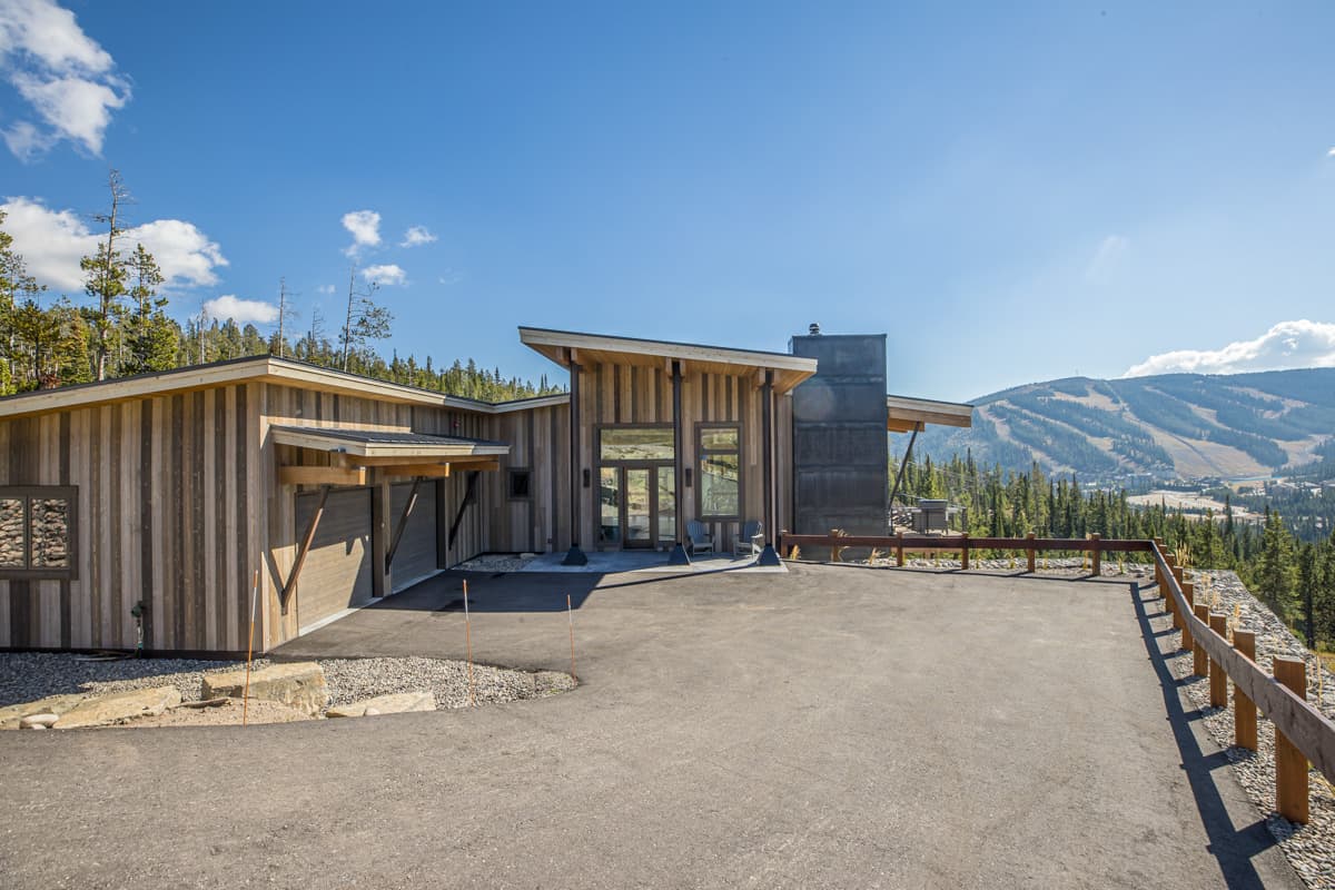 Powder Seeker Lodge - Image 44