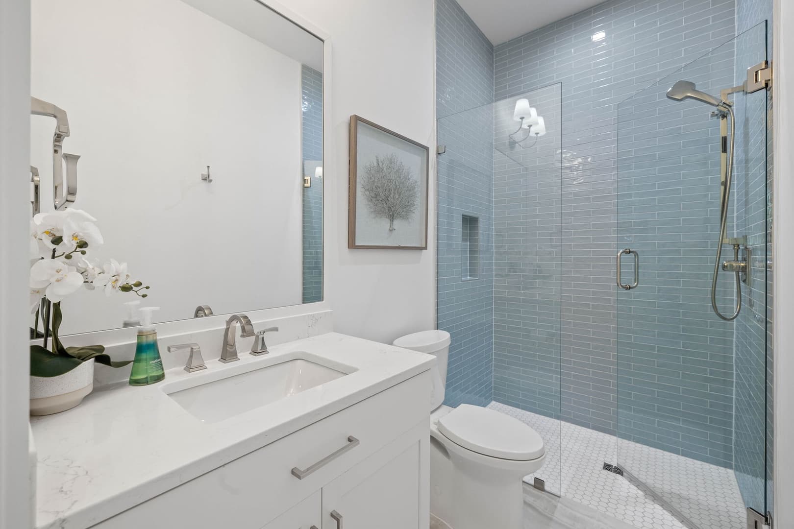 Eyes on Sunrise - Image 29