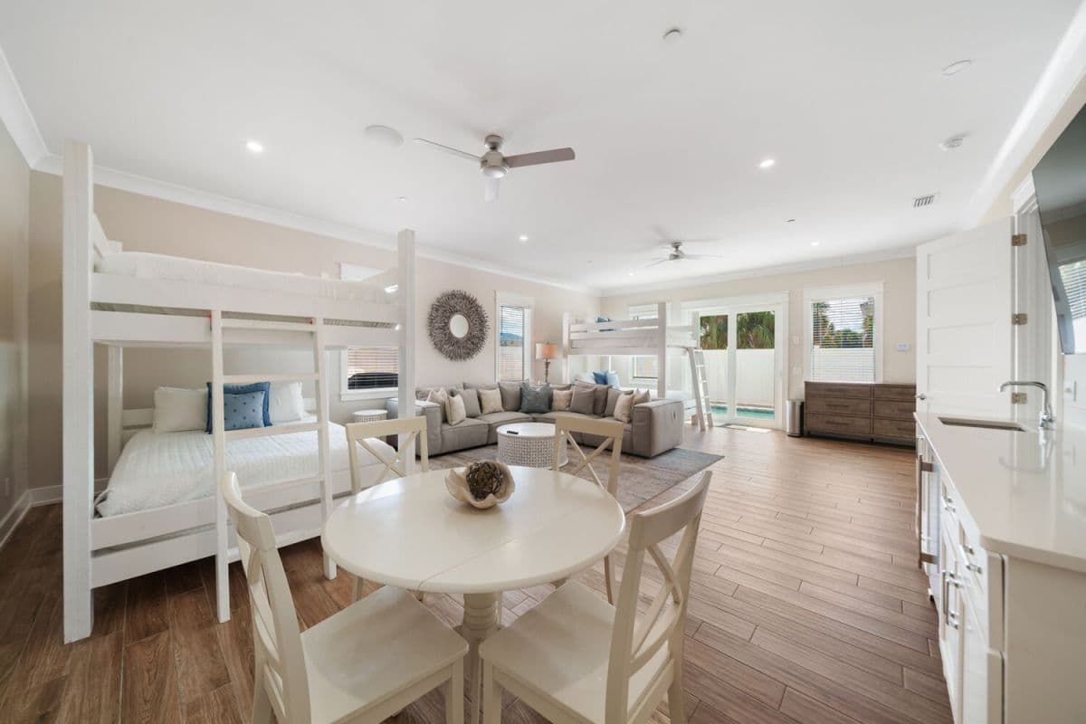 Teddy's Heaven - Image 15