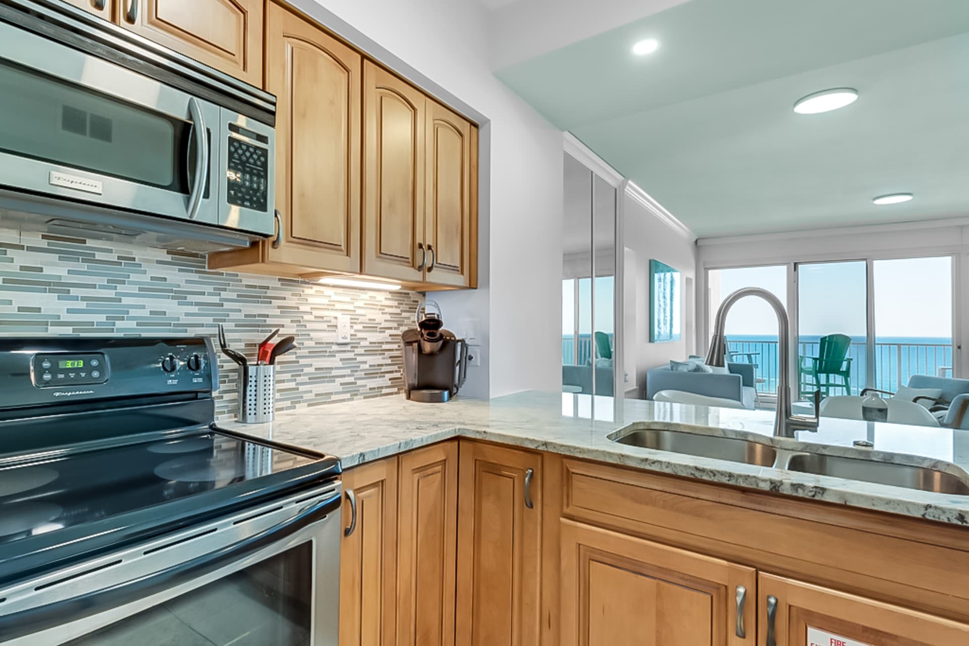 Tops'l Tides 1201 Home - Image 7