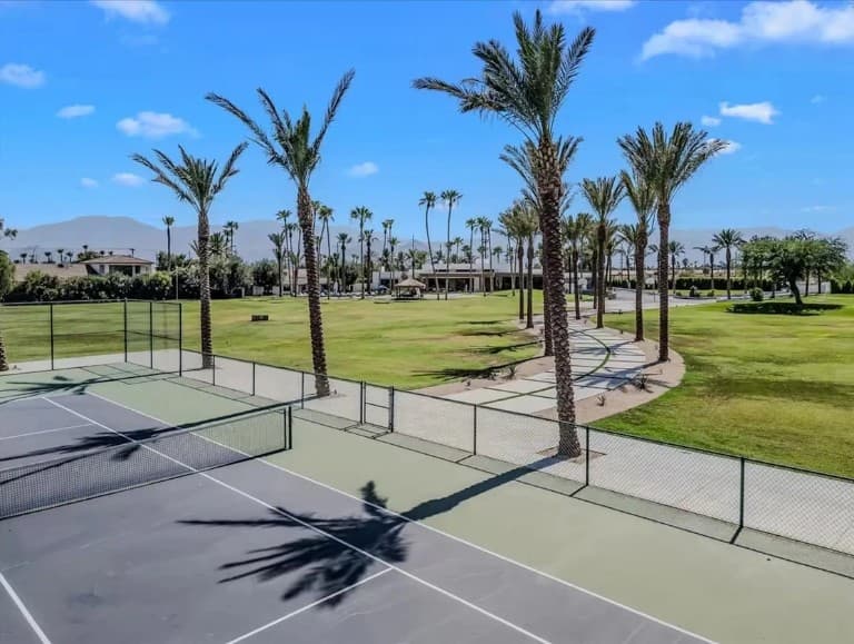 Bravo Beach House - Image 78