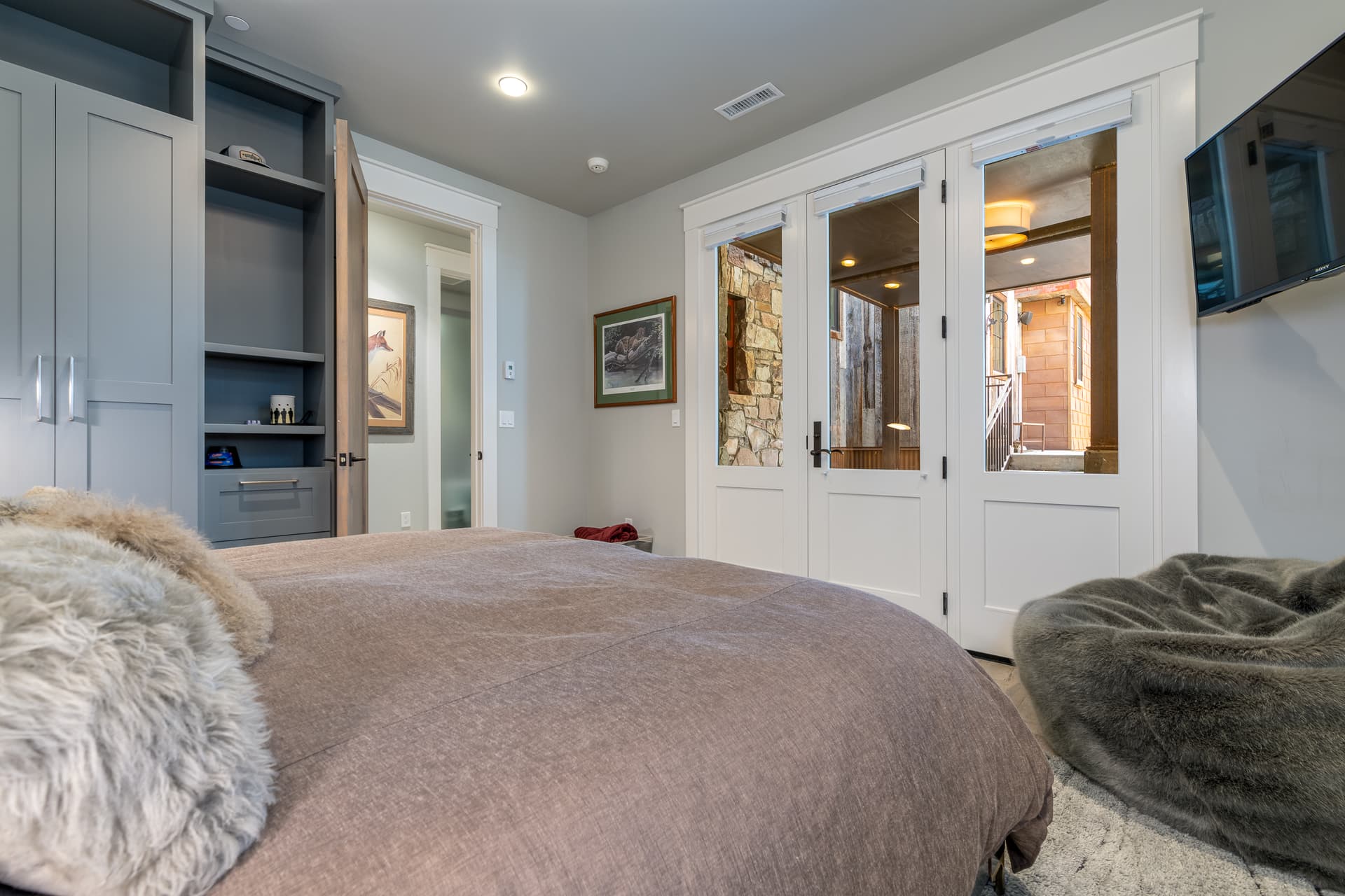 T'Ride and True on Main - Image 10