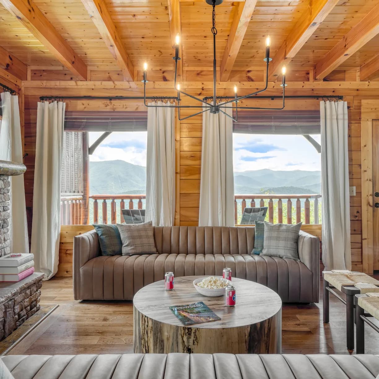 Delmont Manor - Image 9