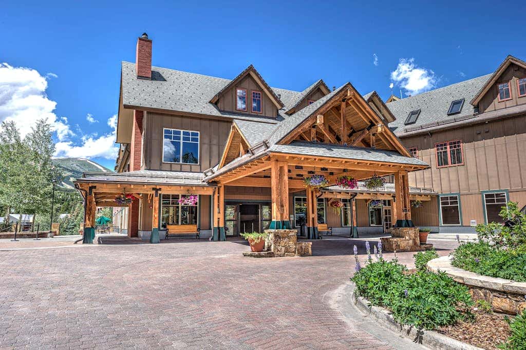 Main Street Station Condo #1502 - Image 2