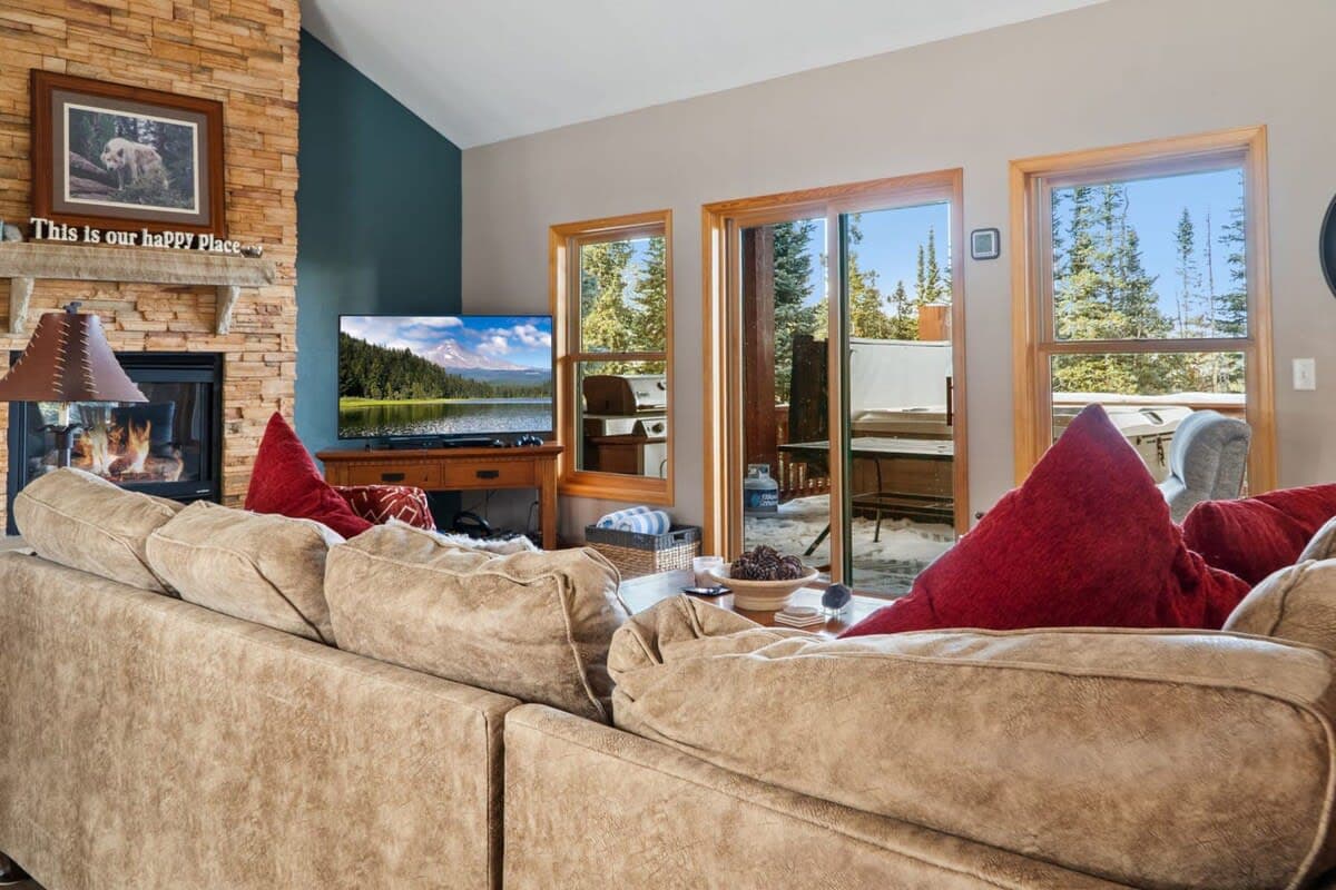 Blue River Retreat - Image 13