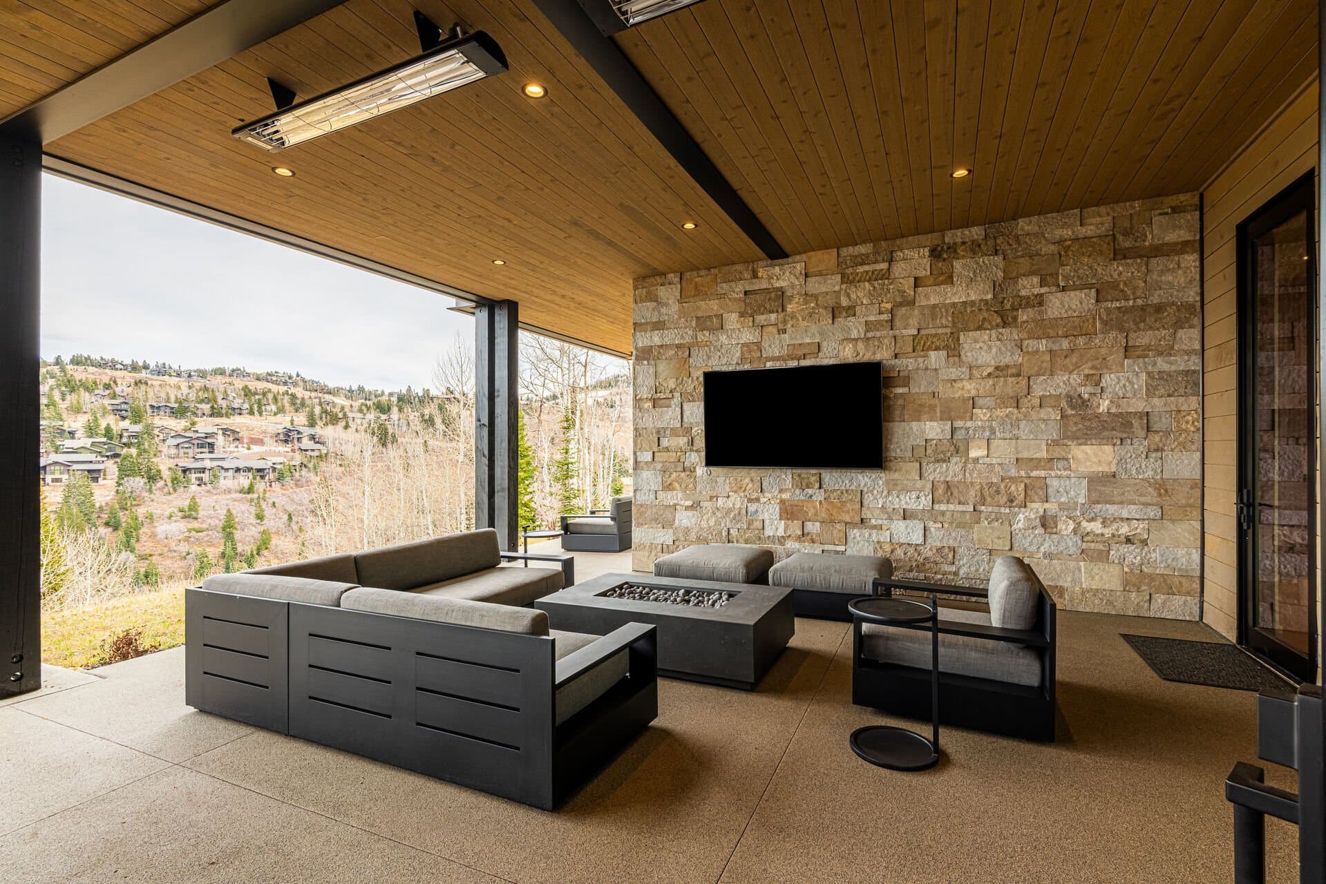 Luxe at Moonshadow - Image 80