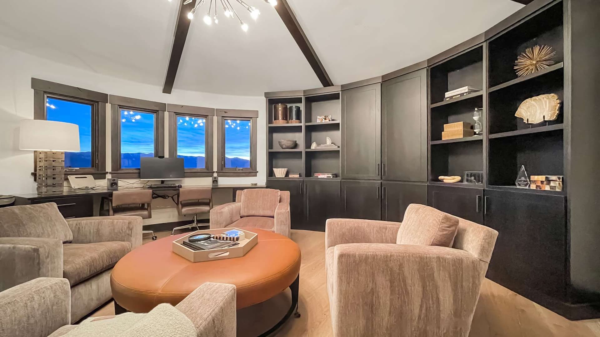 Grande Vistas Estate - Image 35