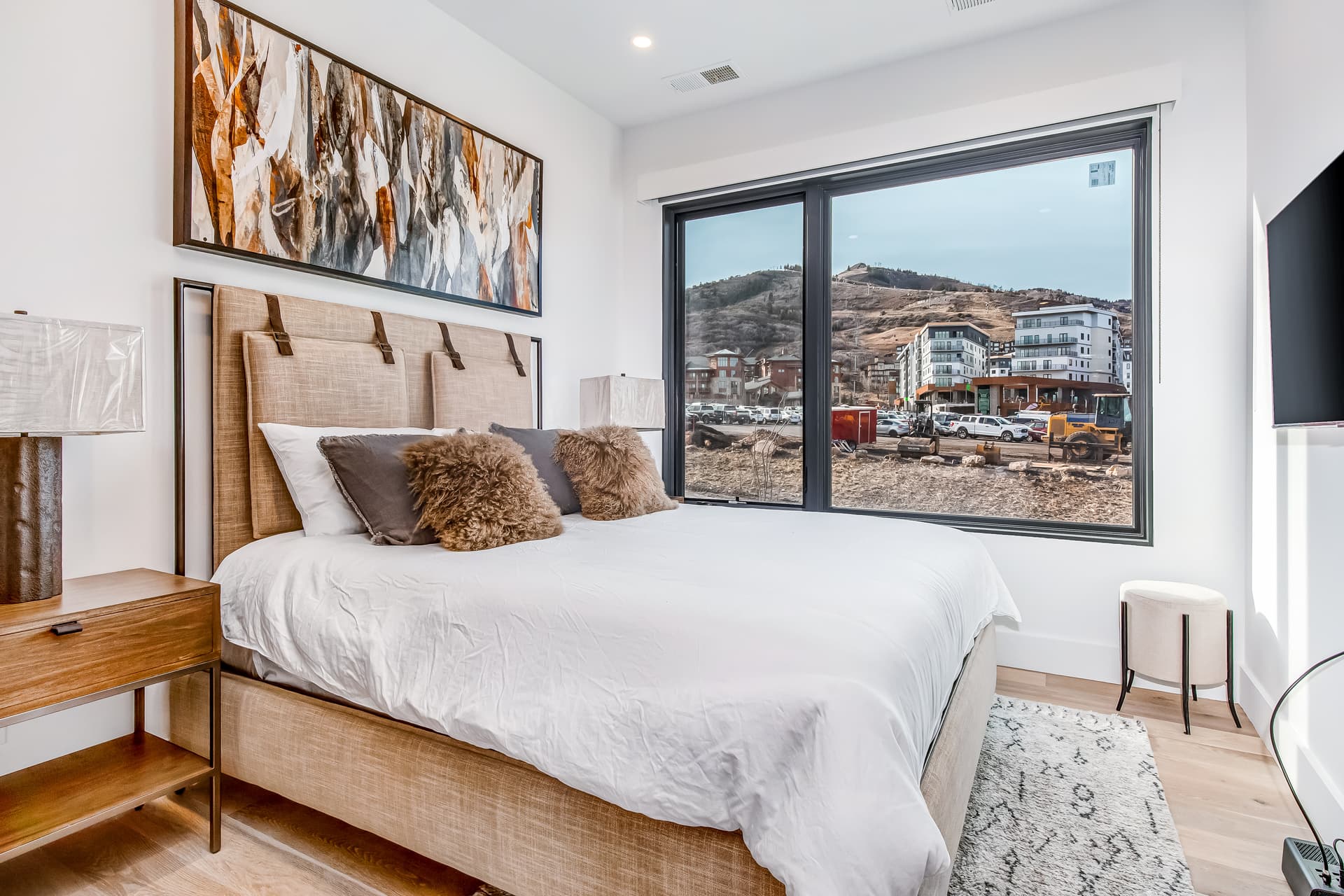 Ridgeline Elegance Place - Image 7