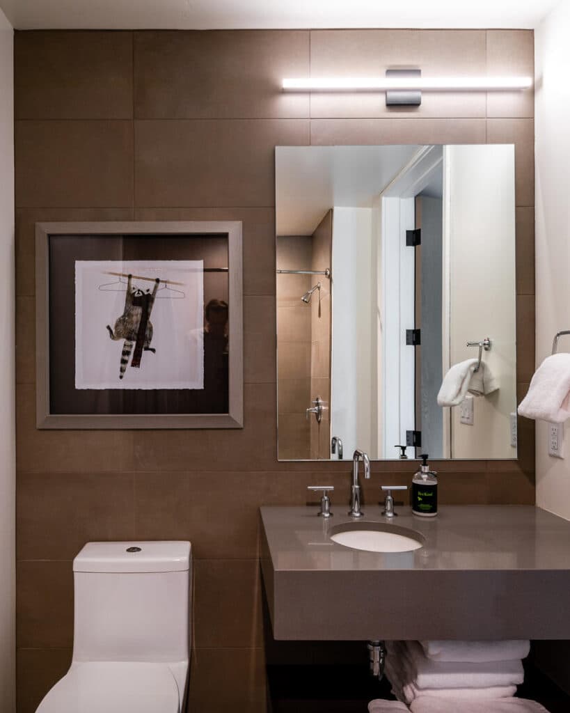 Lakelodge Home - Image 11