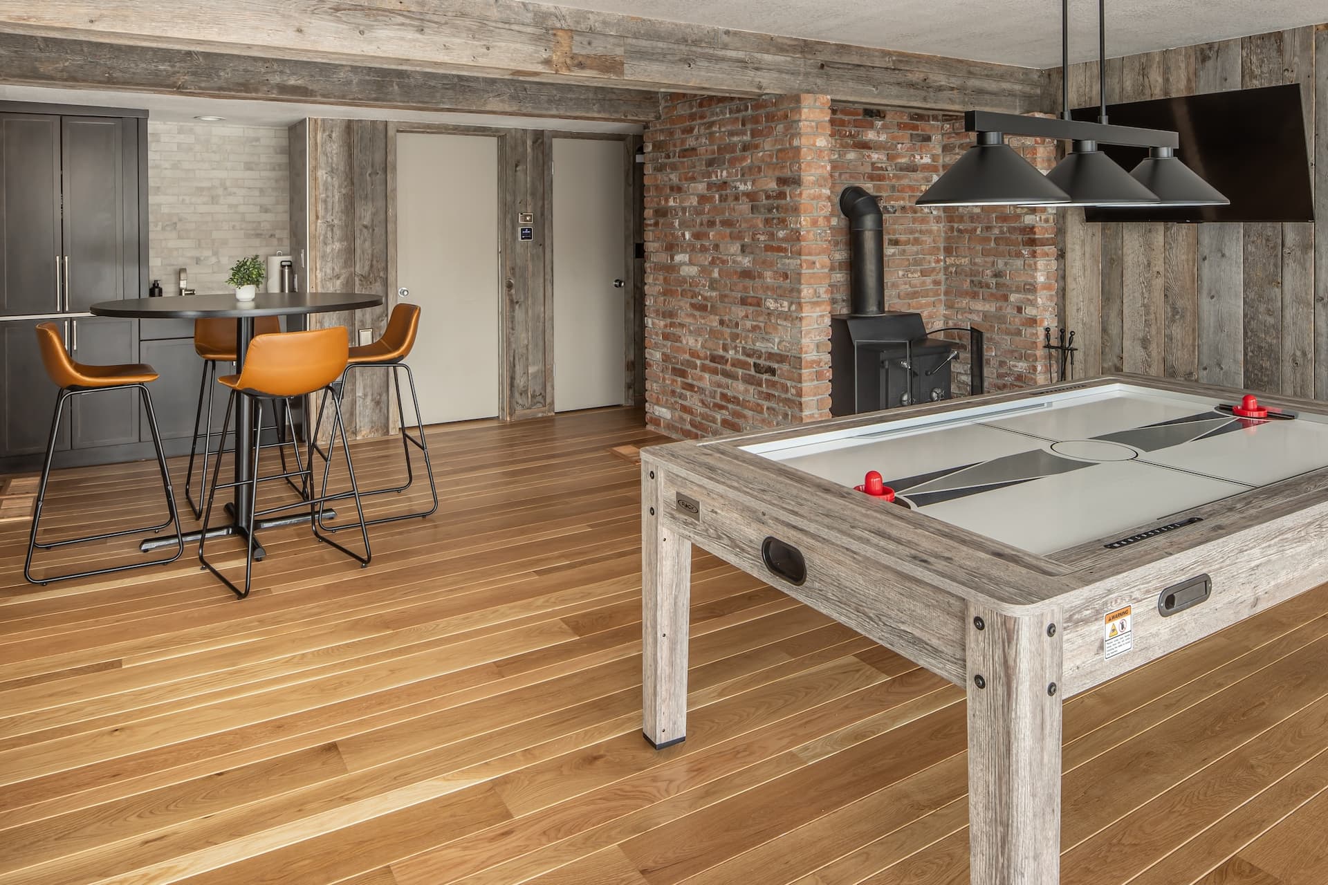 Lone Mountain Lookout - Image 12