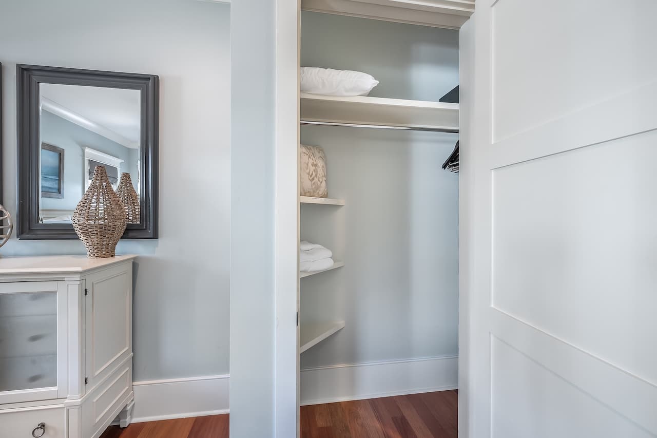 Shore Thing - Image 40