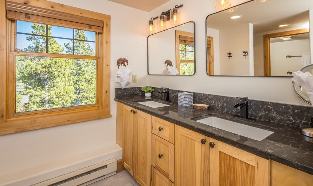 Rose Bud House - Image 13