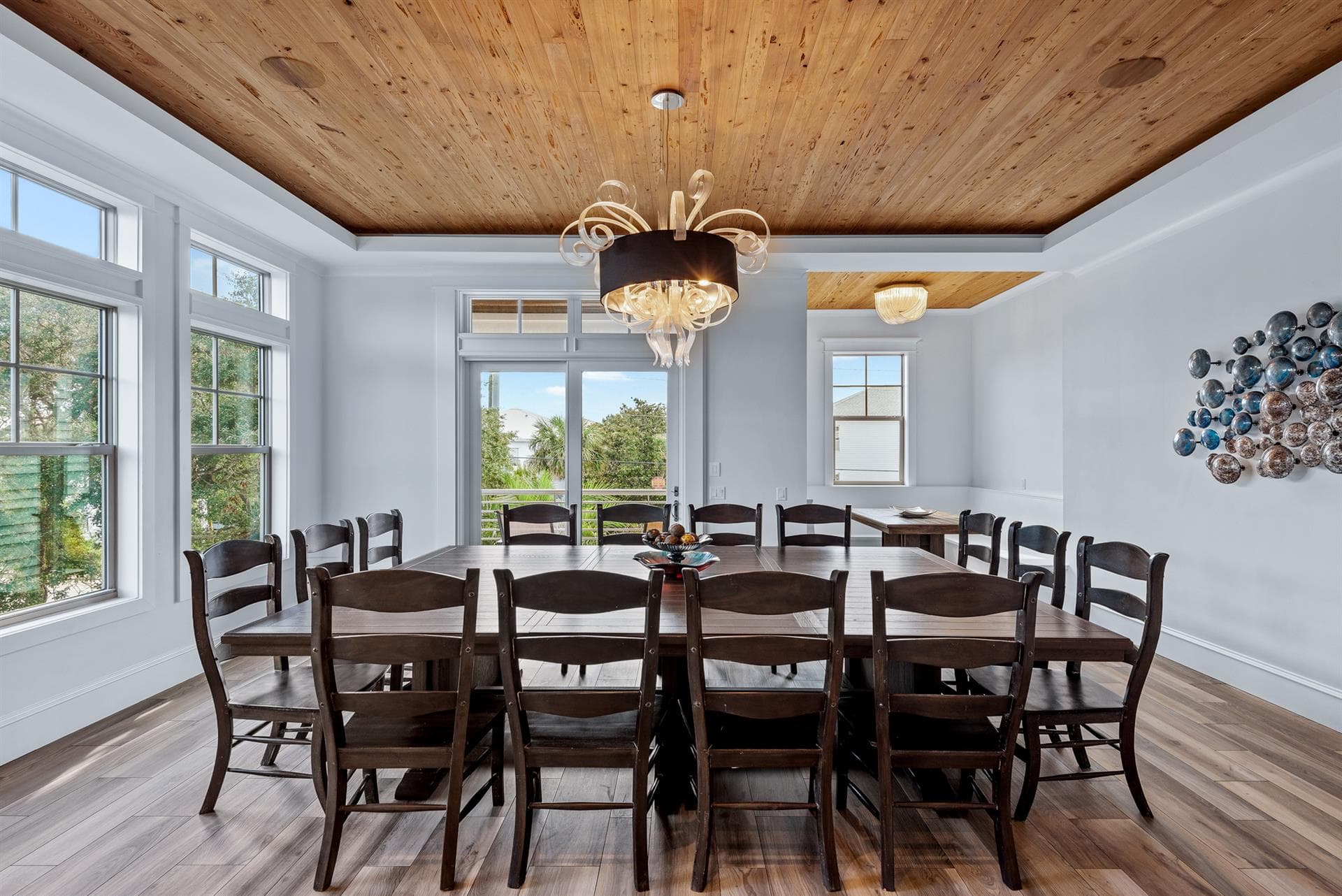 Life Aquatic Villa - Image 44