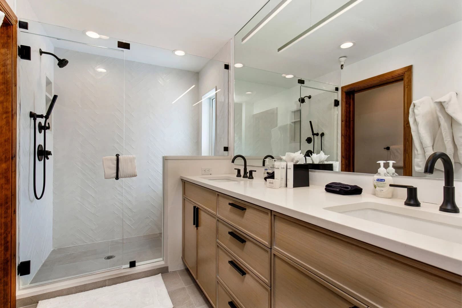 Ontario Lodge - Image 20