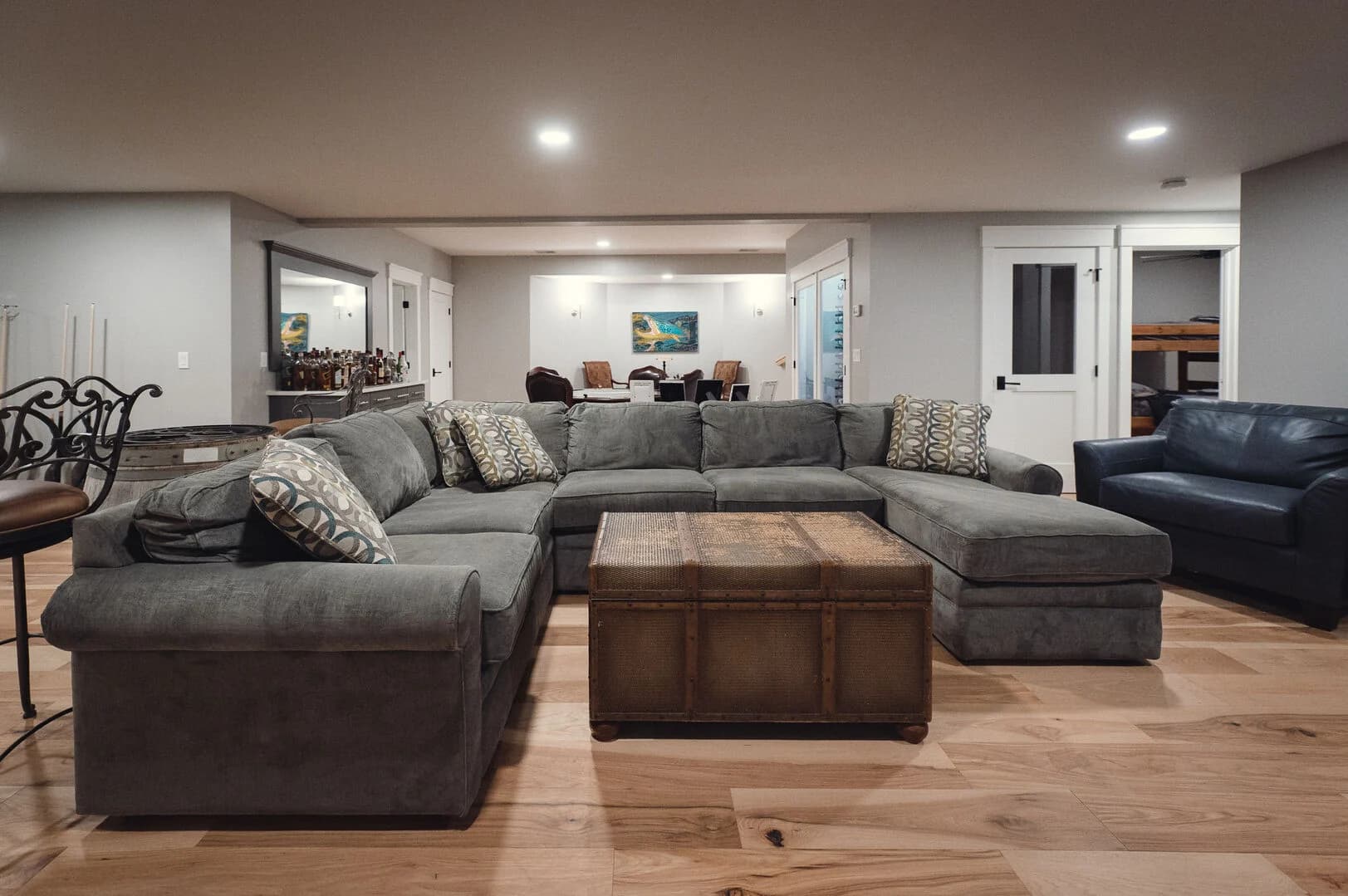 Ann Riley Farmhouse - Image 15