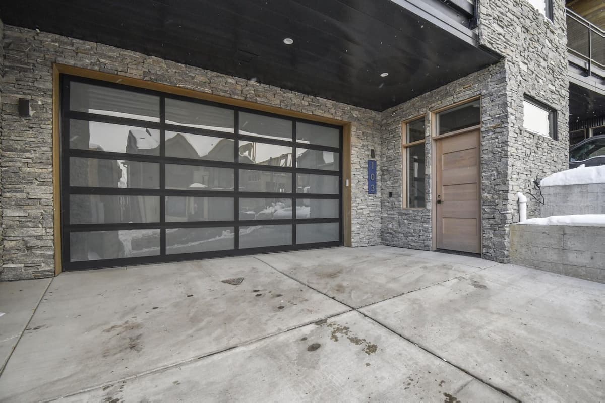 Kings Crown #103 - Image 33