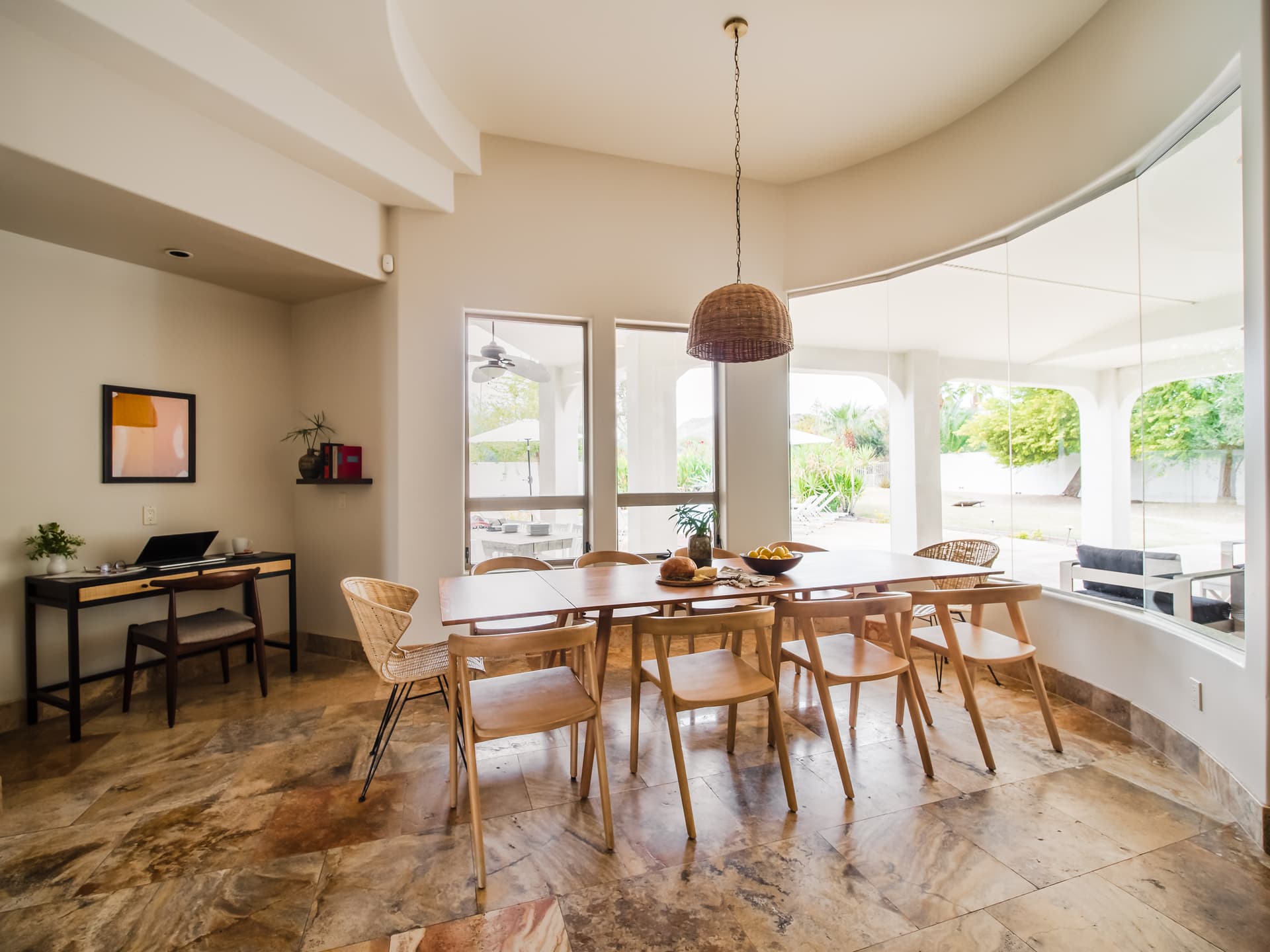 Farrier Manor - Image 18