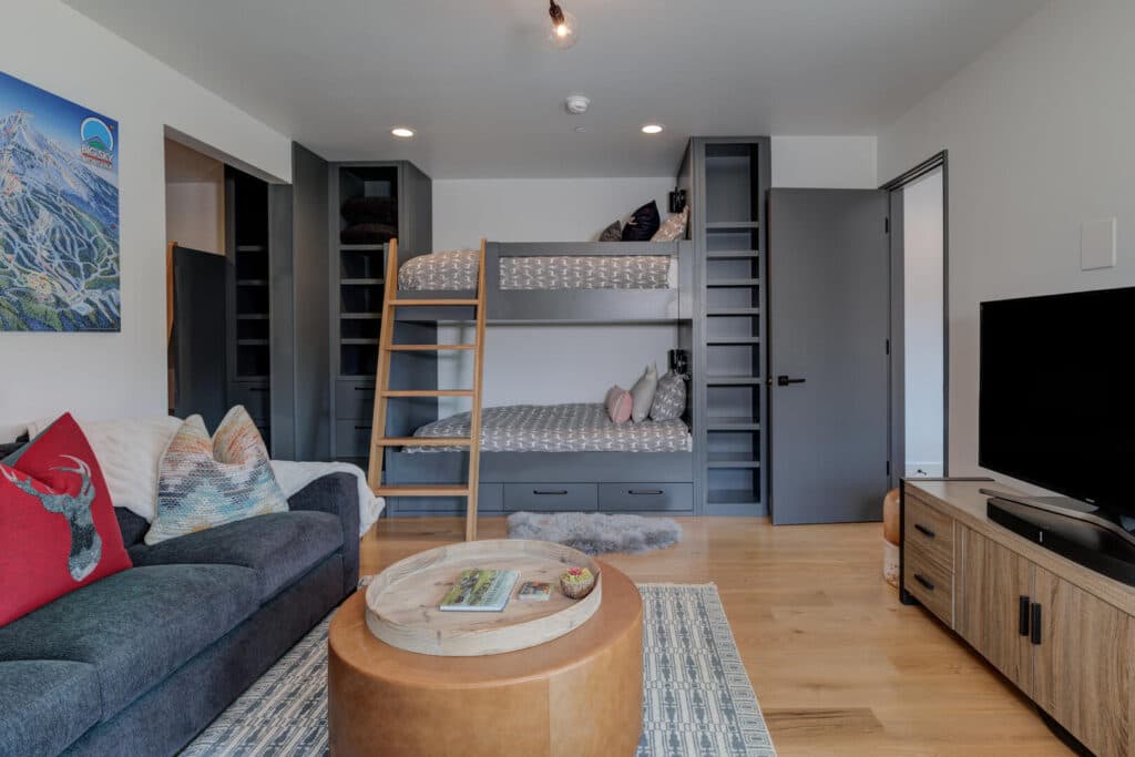 Lakewood Home - Image 13