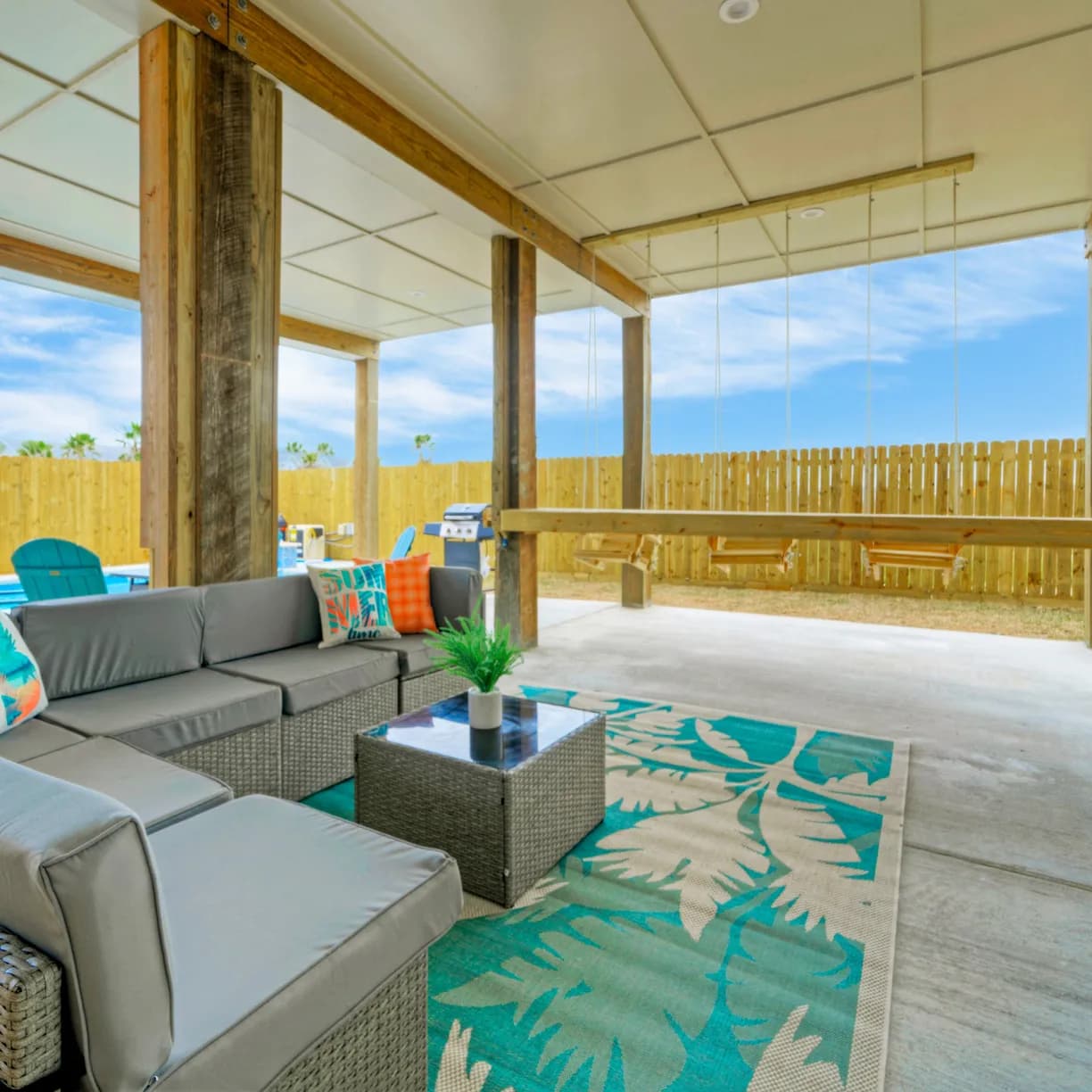 Flirty Flamingo - Image 26