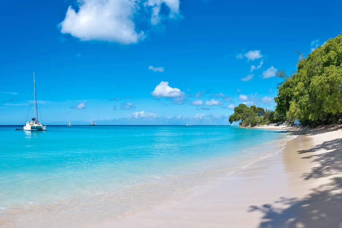 Latitude Home - Image 14