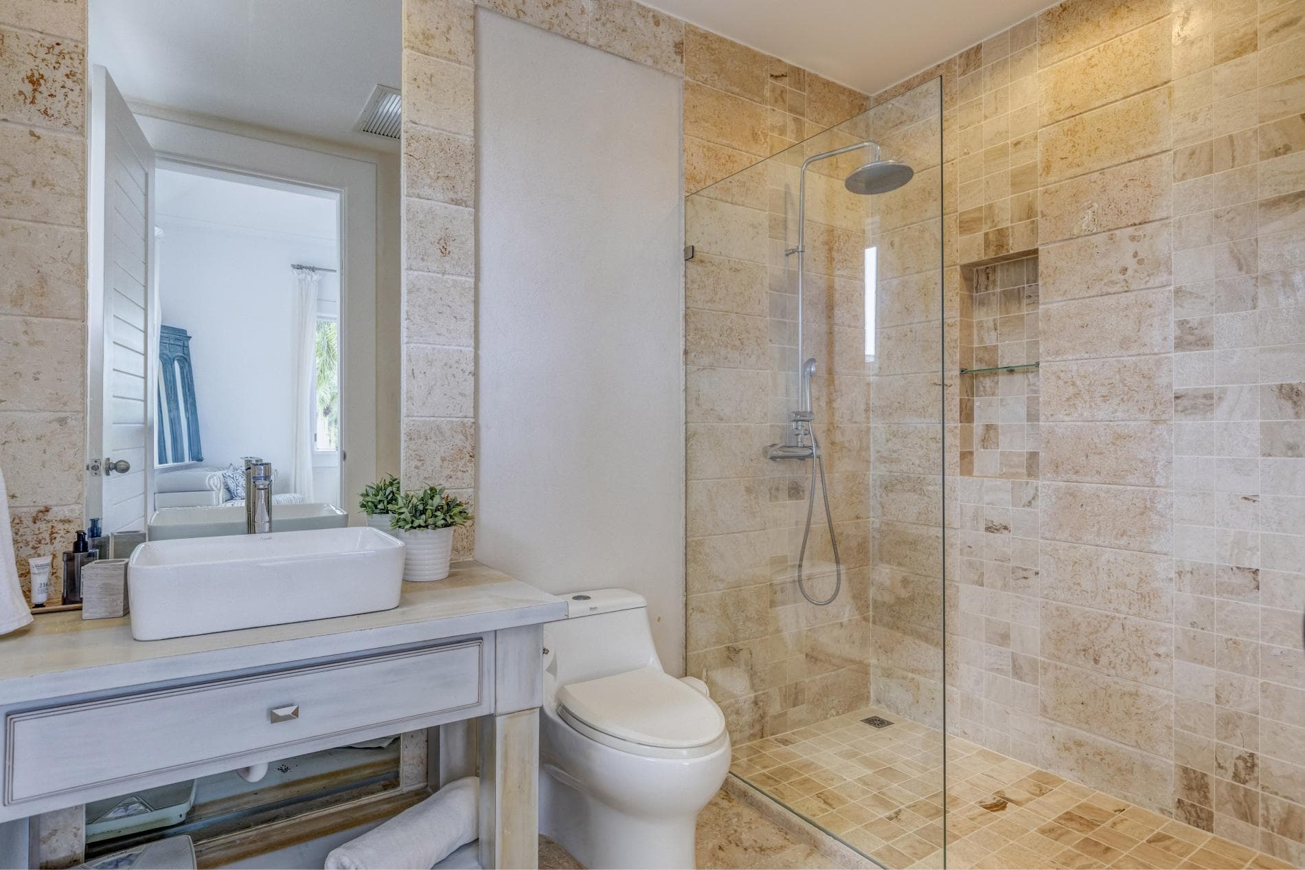 Hacienda A13 - Image 17