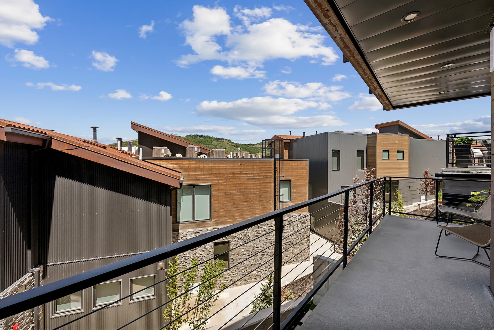 Slopeside Modern in Kings Crown - Image 21