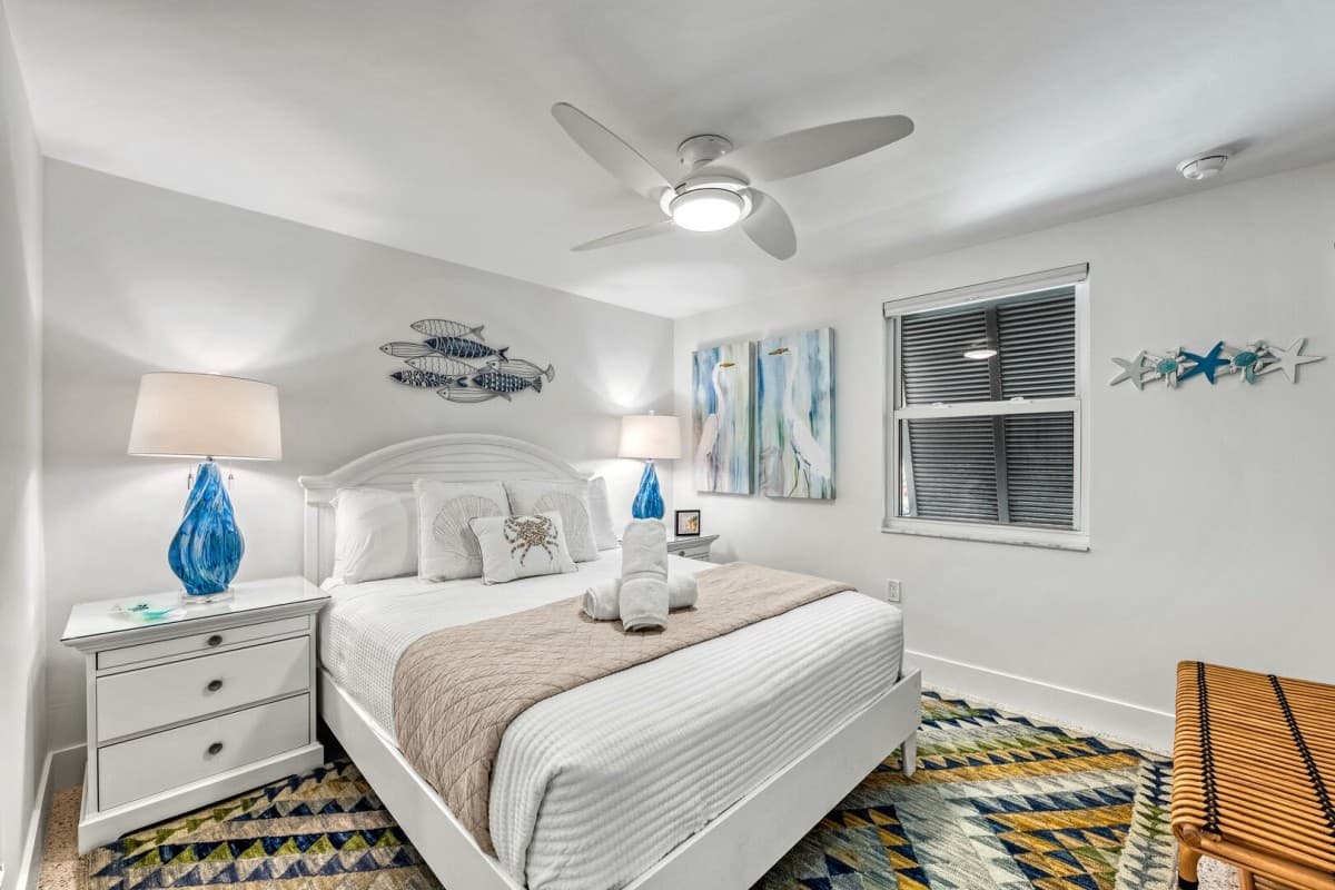 Beach Palm House - Image 26