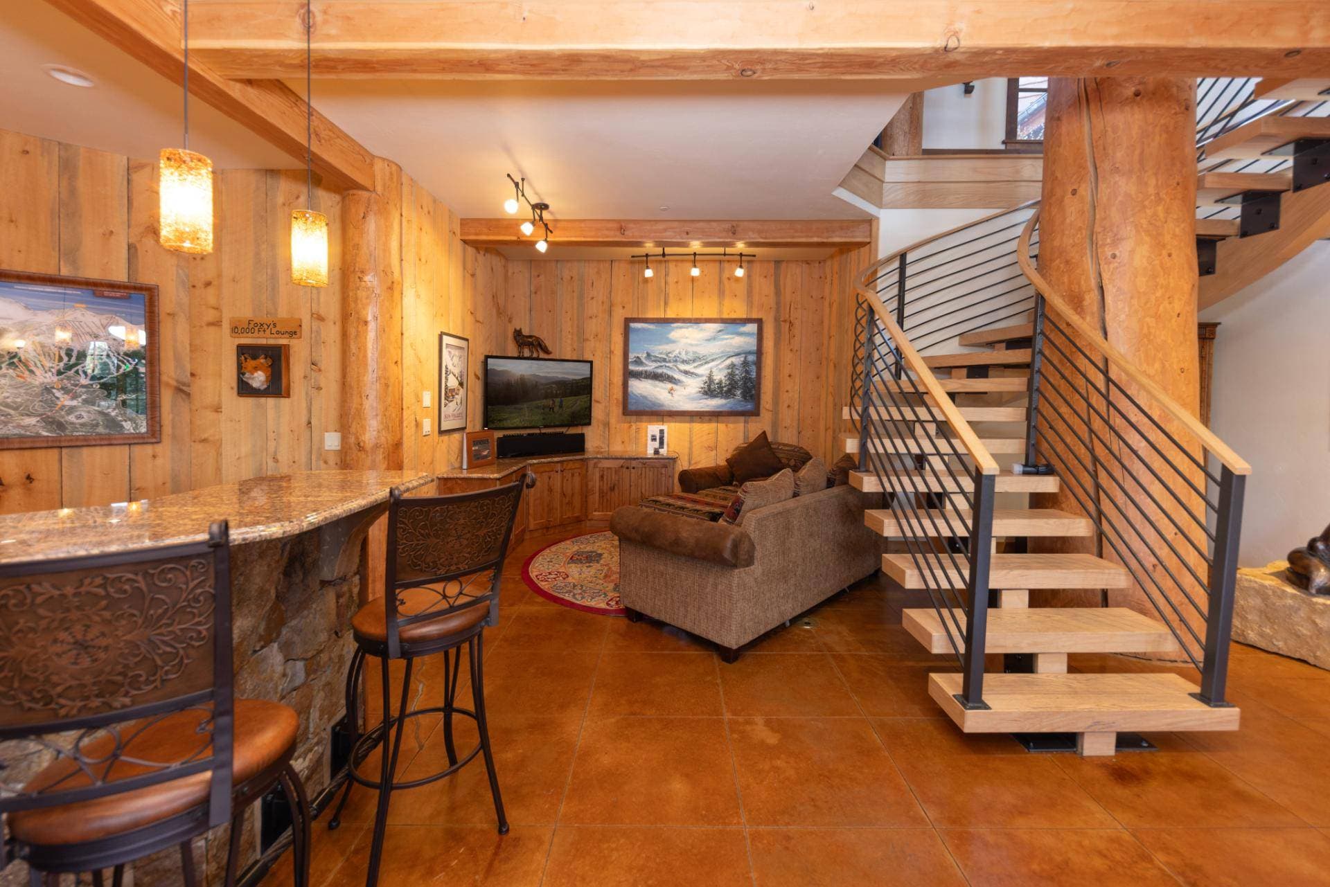 Fox Paw Lodge - Image 8