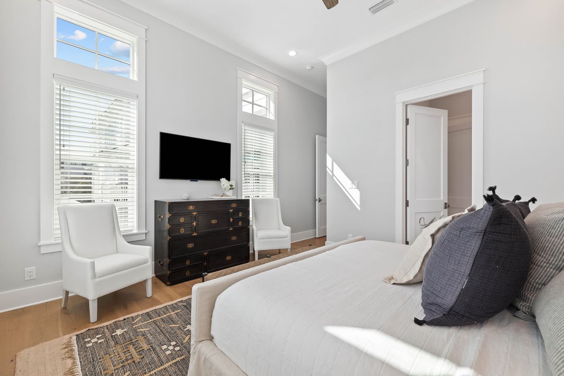 Good Vibrations - Image 19