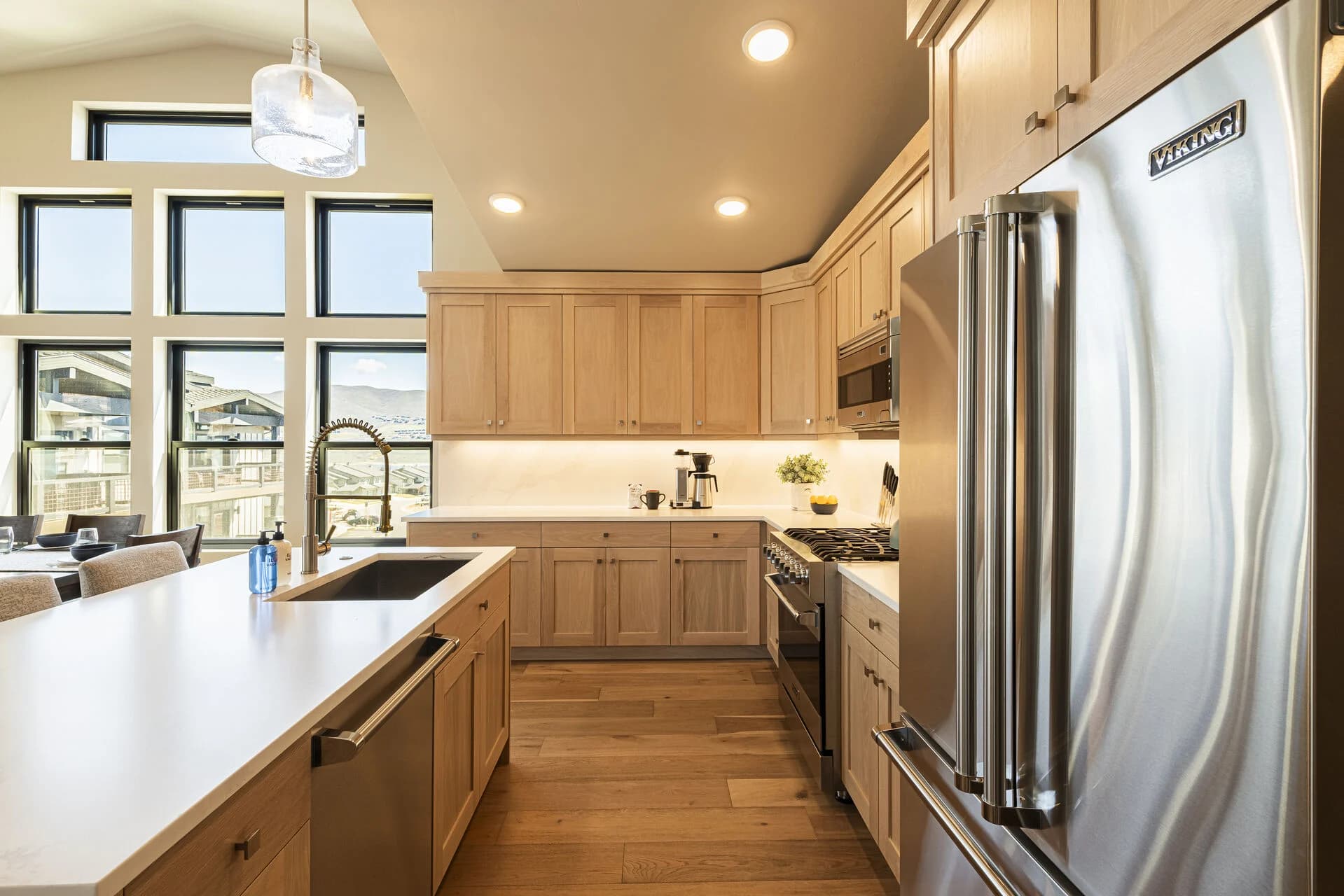 Mayflower Lakeside #45-304 - Image 15