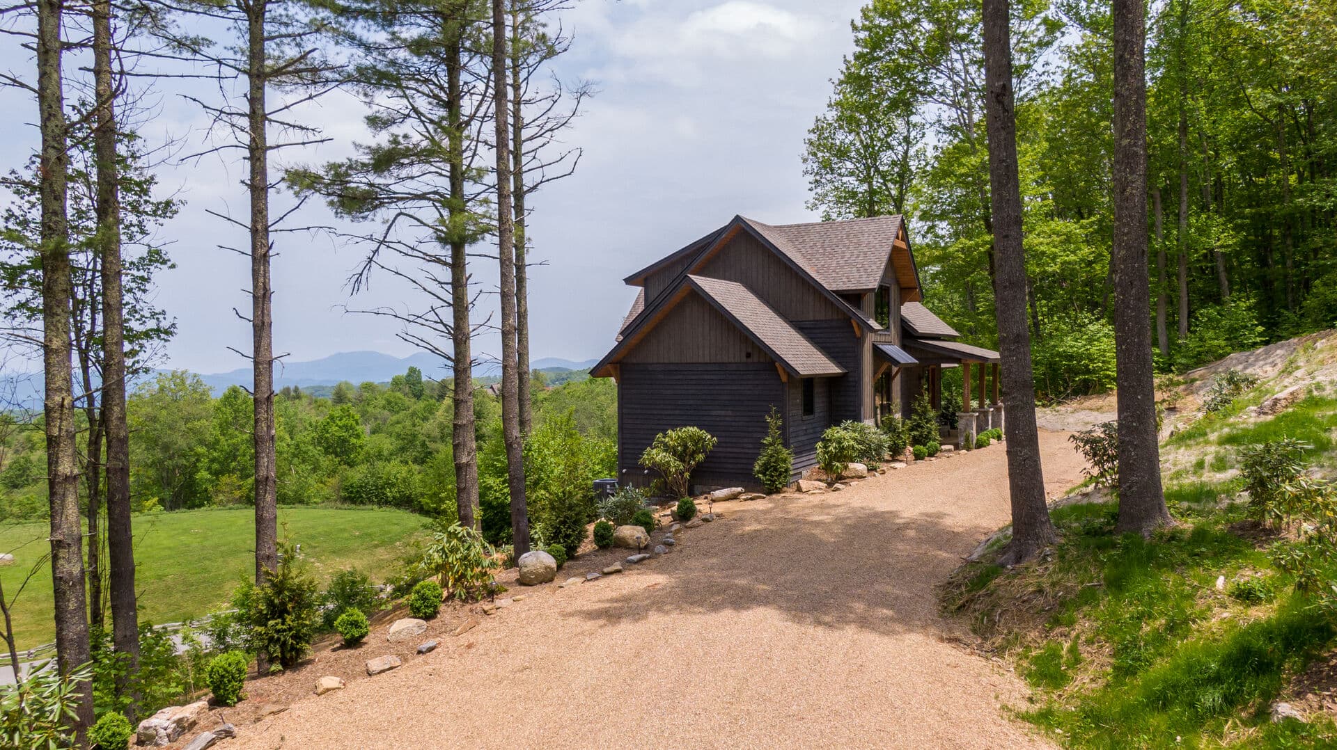 Just Bluffin' at Eagles Nest - Image 40