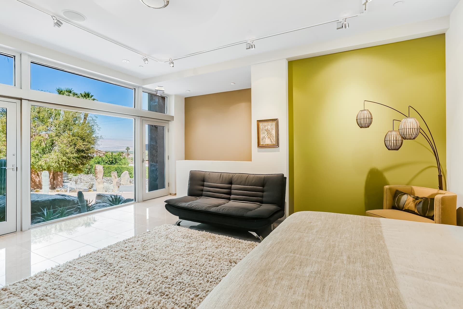 Lookout Home - Image 24