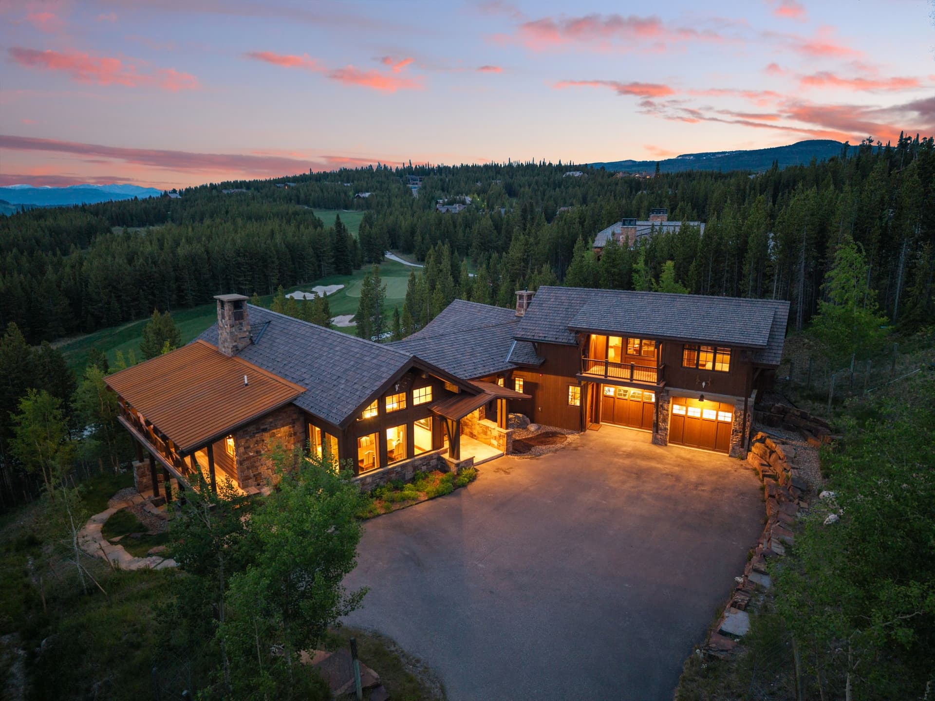 Last Best Chalet - Image 67