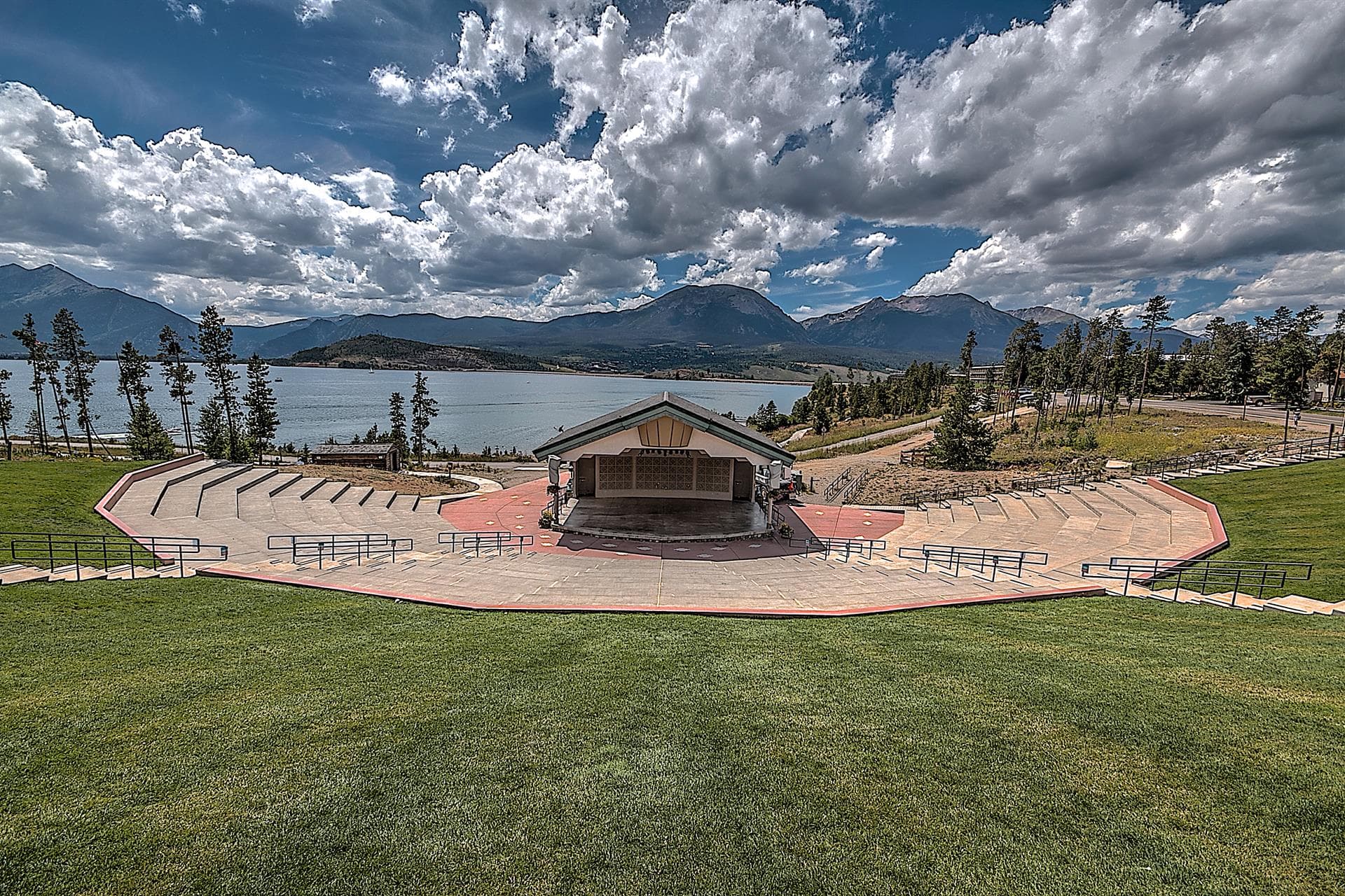 Breezy Meadow - Image 32